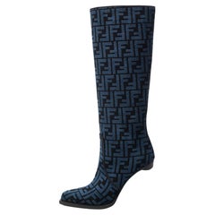 Fendi Blau/Schwarz FF Jacquard Chenille Knielange Stiefel Größe 37,5