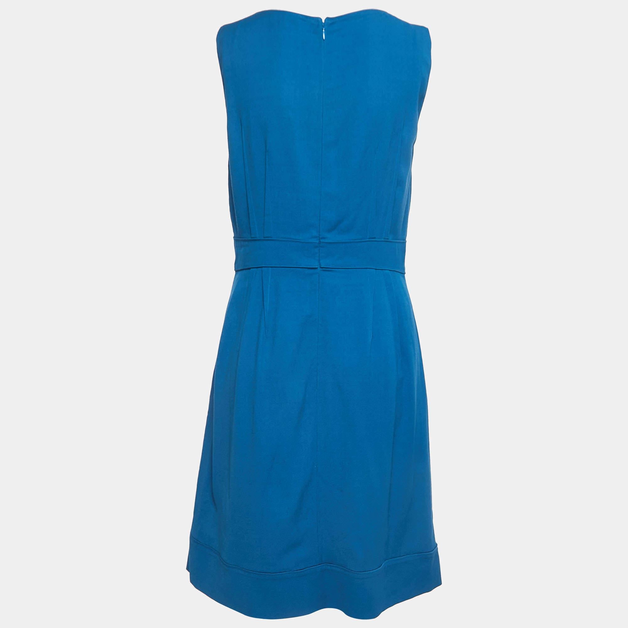 Elevate your everyday elegance with this gorgeous dress. Impeccably tailored for a great fit, it offers exceptional comfort with premium materials. Versatile and timeless, this dress effortlessly adapts to any occasion, ensuring you always look and