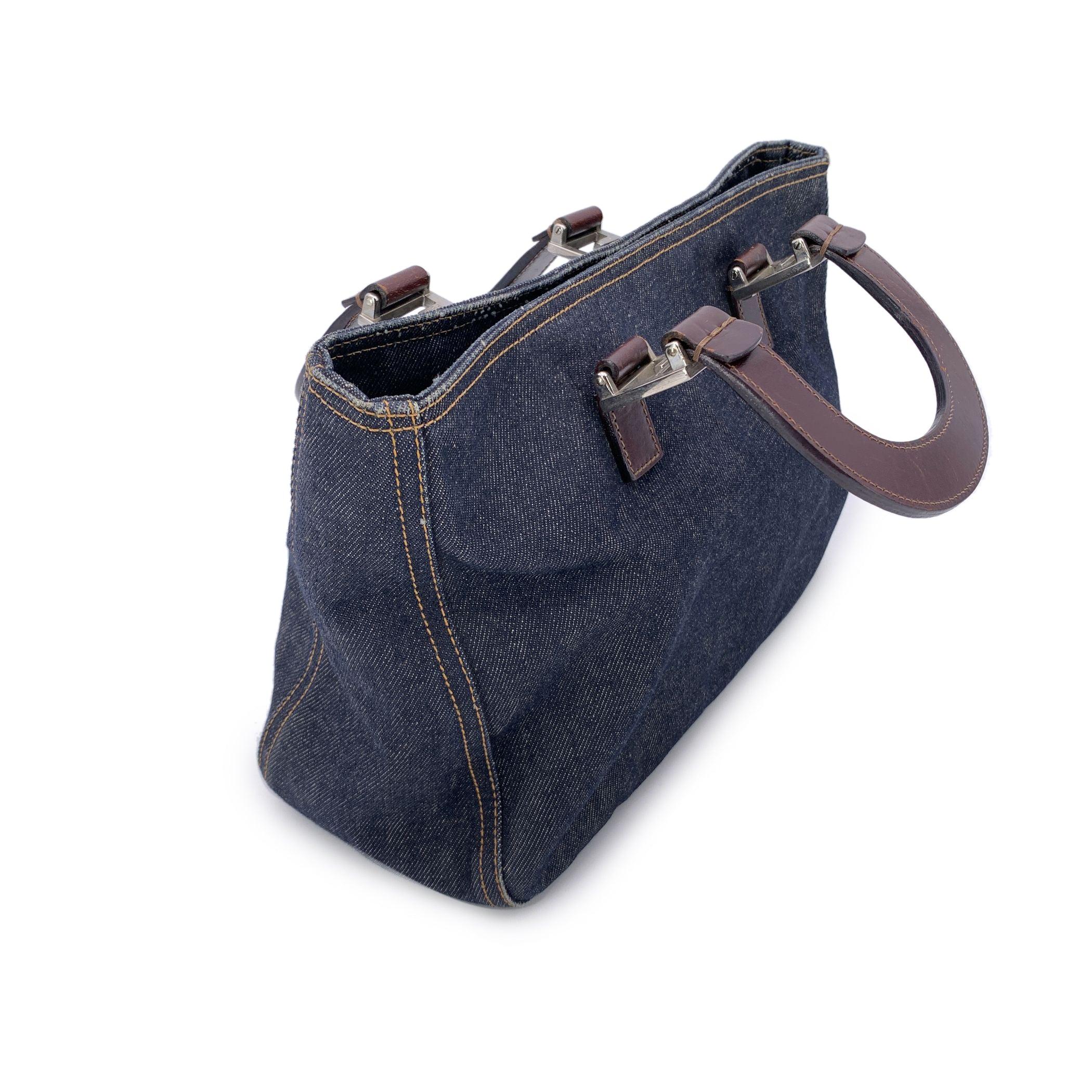 Borsa Tote di Fendi in denim blu e pelle marrone in vendita 1