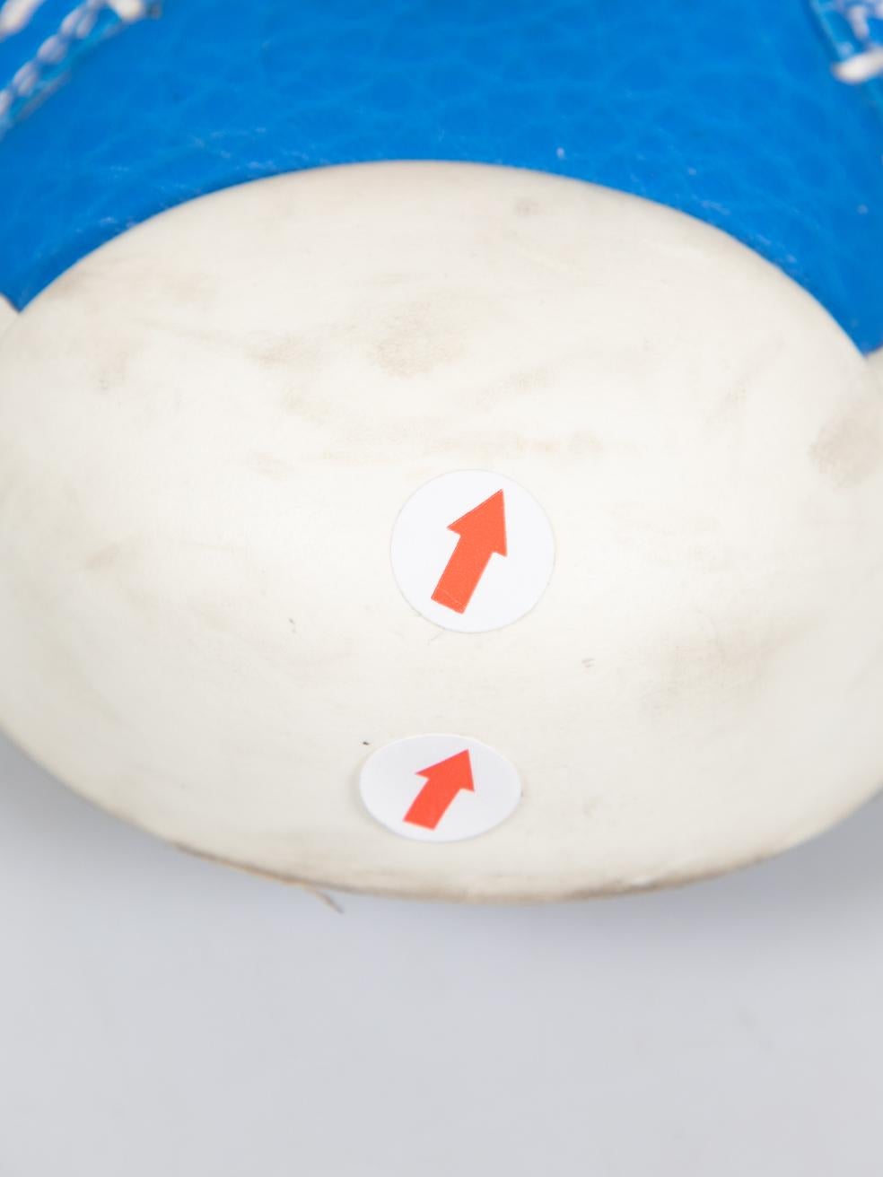 Fendi Domino-Turnschuhe aus blauem Leder Größe IT 38 im Angebot 5