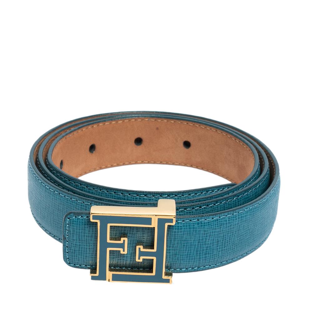 Presenting the finest of Italian craftsmanship even with its accessories—that's Fendi! Cut from leather, this blue designer belt has a FF buckle in metal for an unmistakable luxe look.

