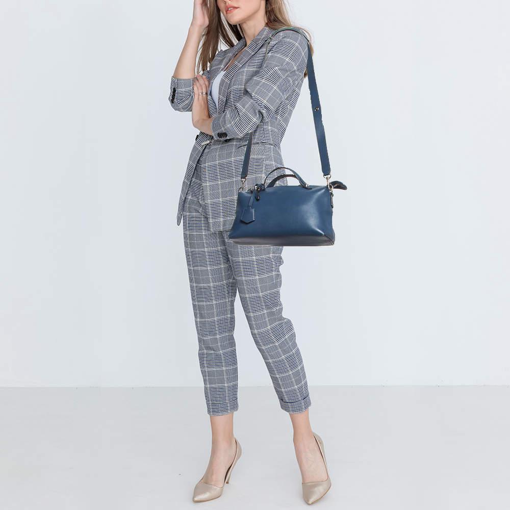 Designer bags are ideal companions for ample occasions Here we have a fashion meets functionality piece crafted with precision. It has been equipped with a well sized interior that can easily fit all your essentials.
