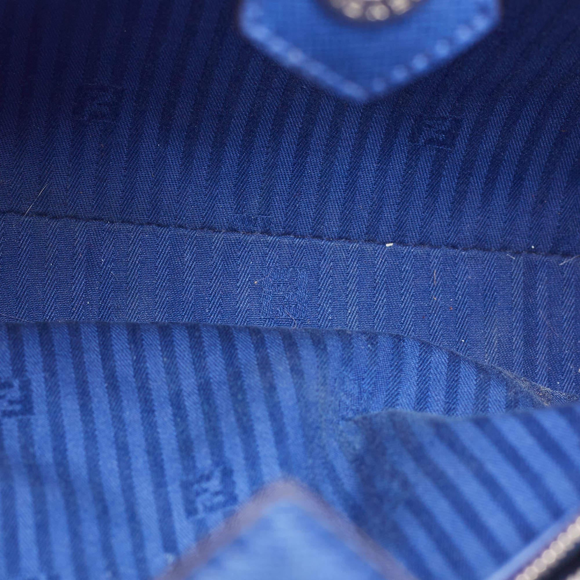 Fourre-tout 2Jours en cuir bleu de Fendi Bon état - En vente à Dubai, Al Qouz 2