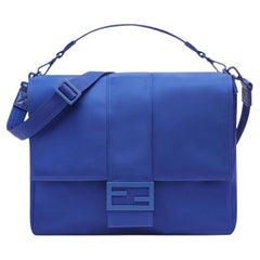 Fendi Große Baguette- Messenger Bag aus blauem Nylon