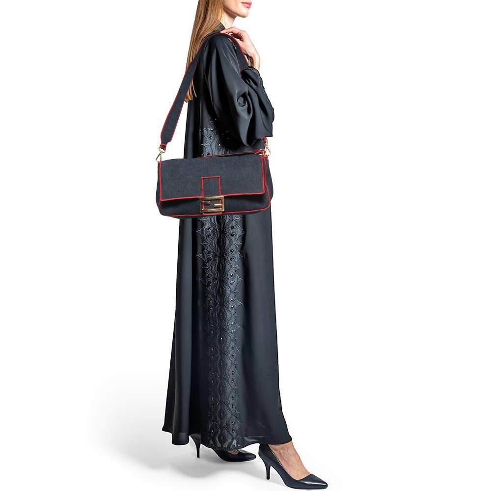 Fendi Blue/Red Denim Large Baguette Shoulder Bag In Good Condition In Dubai, Al Qouz 2