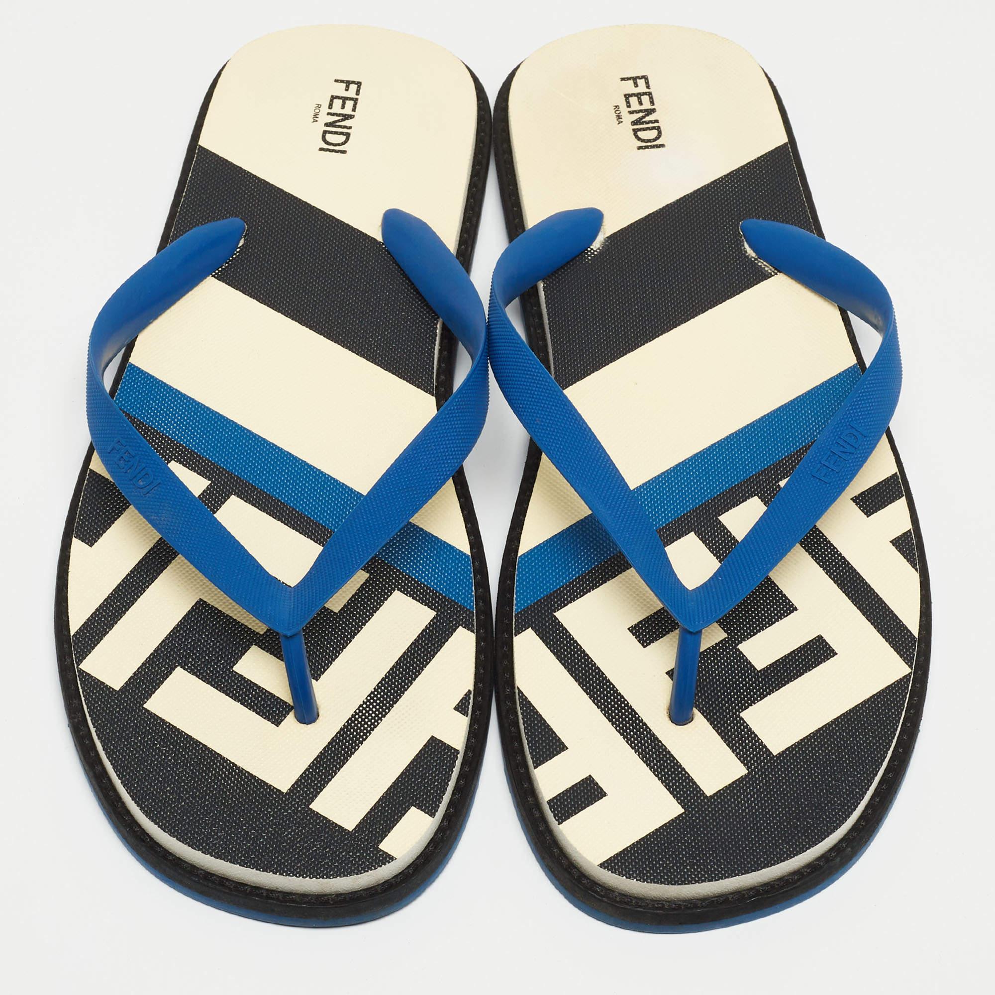 Fendi Blue Rubber Printed Thong Flats Size 46 For Sale 2