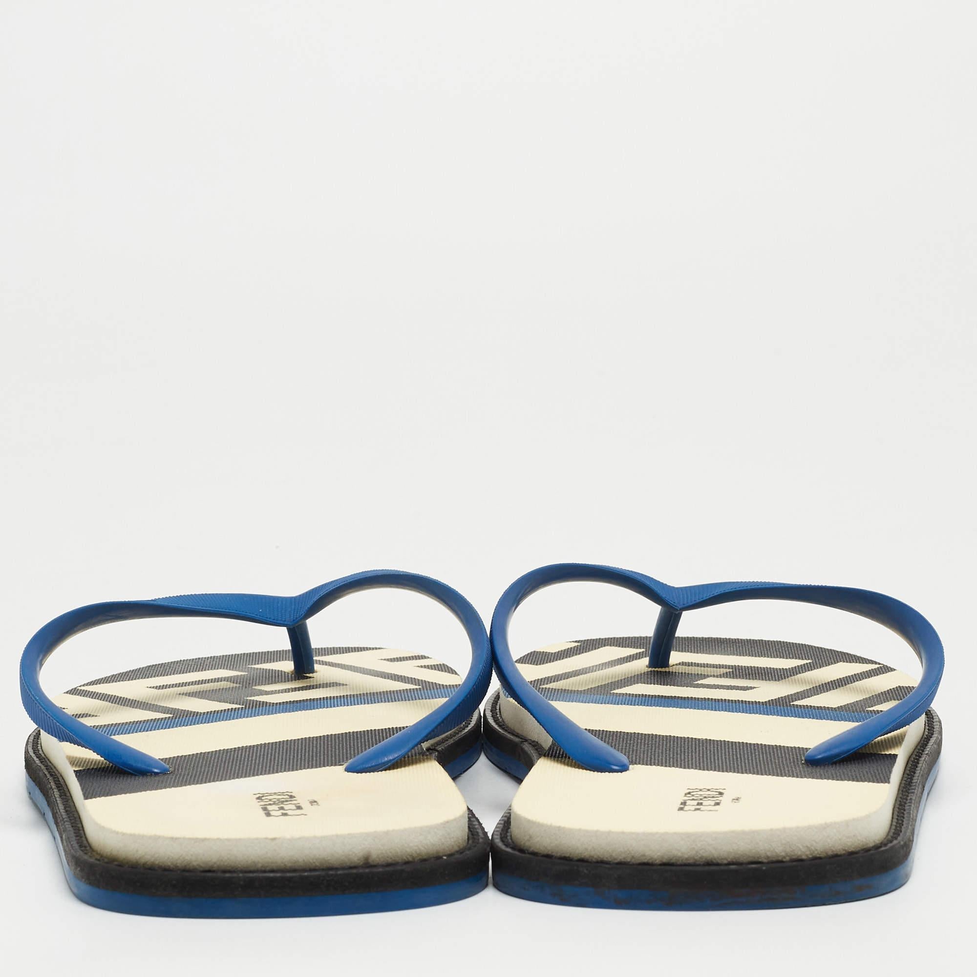 Fendi Blue Rubber Printed Thong Flats Size 46 For Sale 3