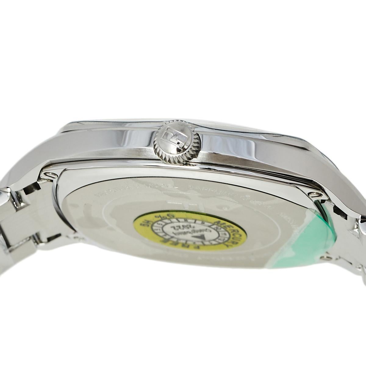 Fendi Blue Stainless Steel Momento 22000L Women's Wristwatch 39 mm In New Condition In Dubai, Al Qouz 2