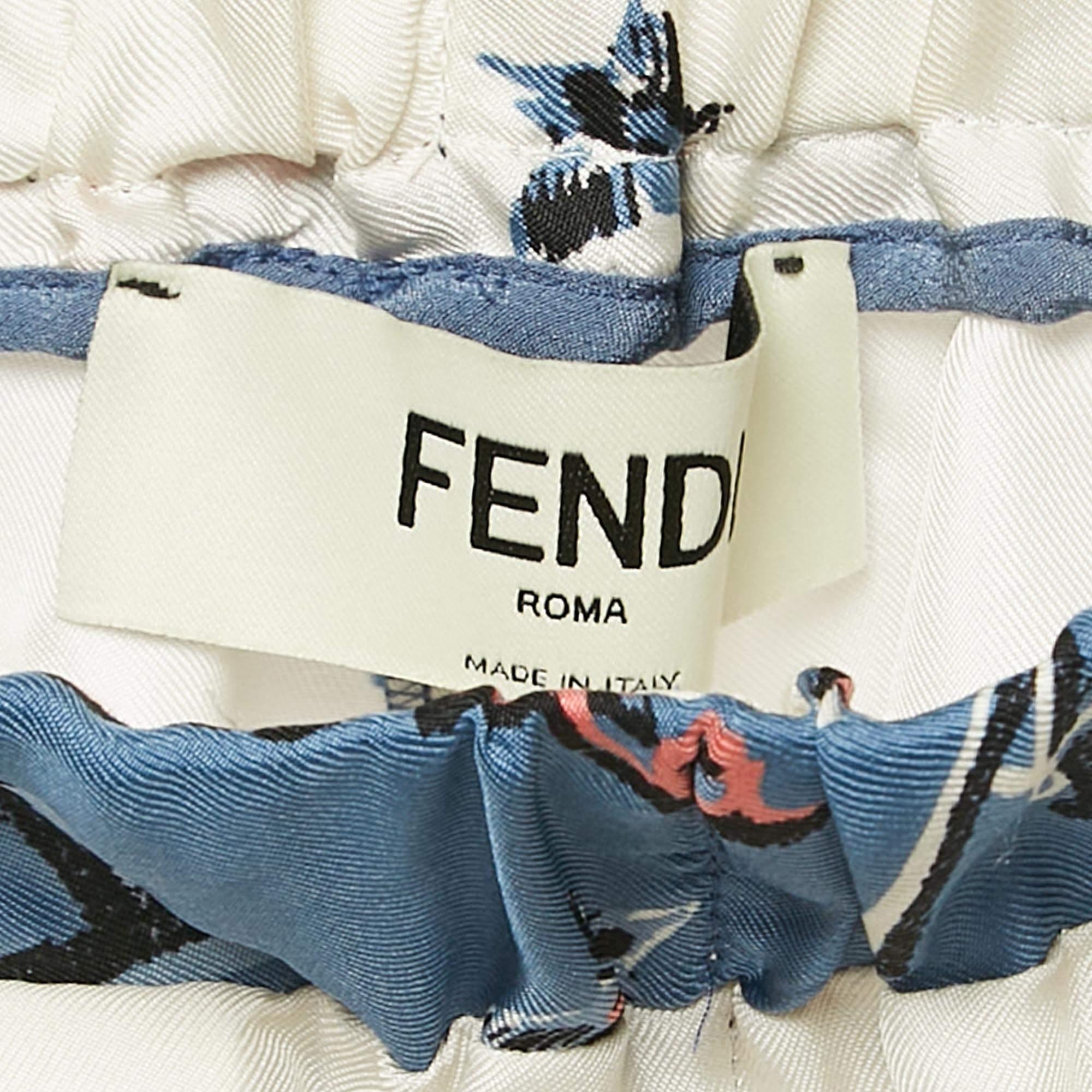 Fendi Blue/White Astrology Print Silk Shorts S In Good Condition For Sale In Dubai, Al Qouz 2