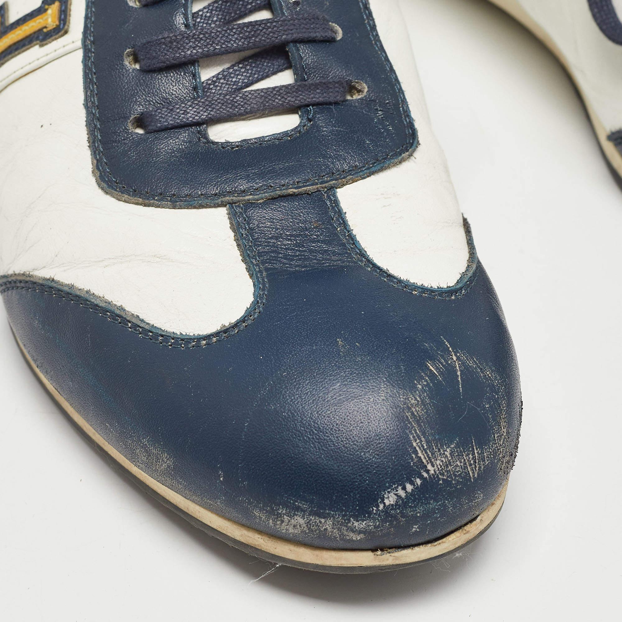 Fendi Blau/Weiß Leder FF Logo Low Top Turnschuhe Größe 44 im Angebot 2