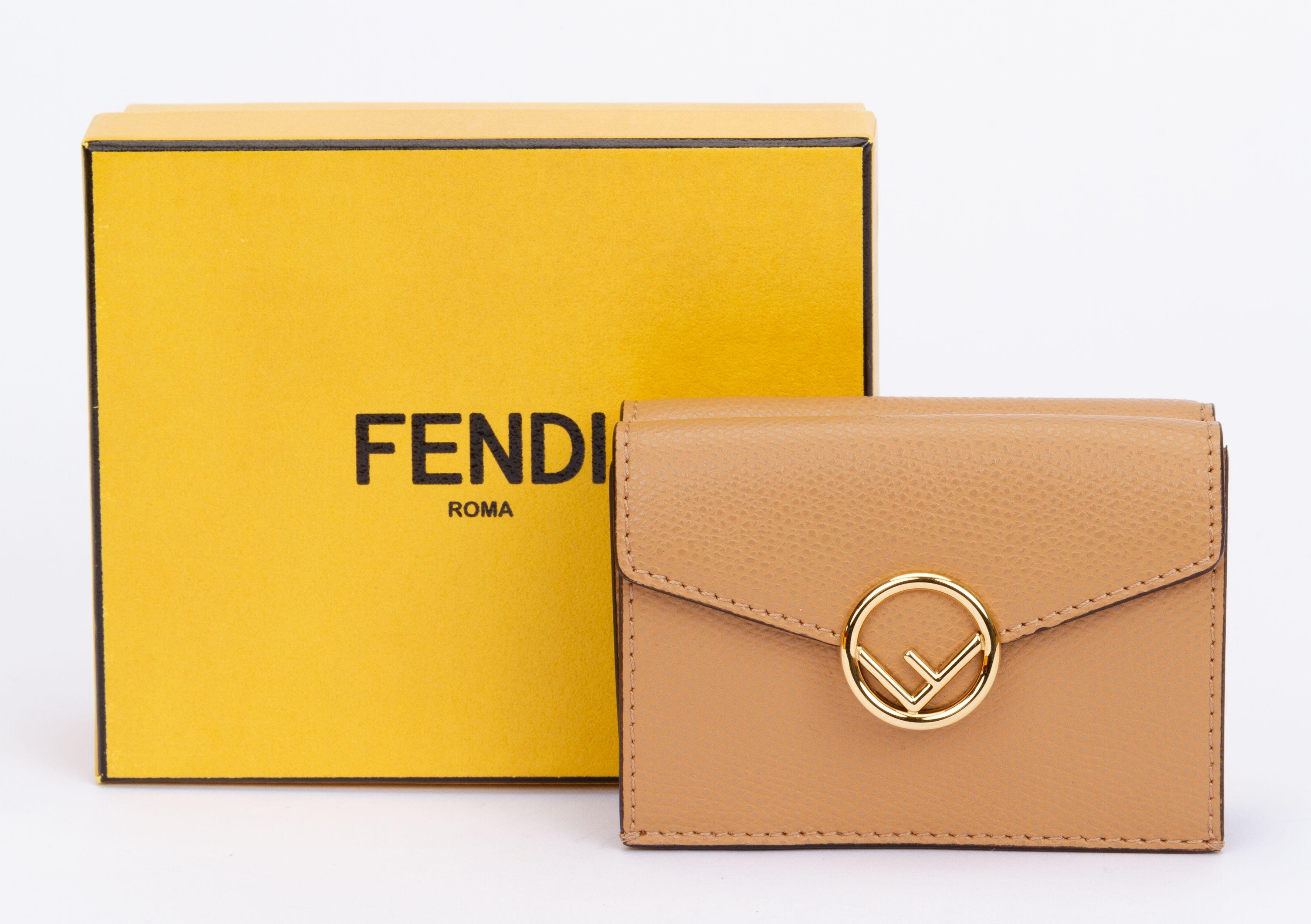 Women's Fendi BNIB Beige Wallet For Sale