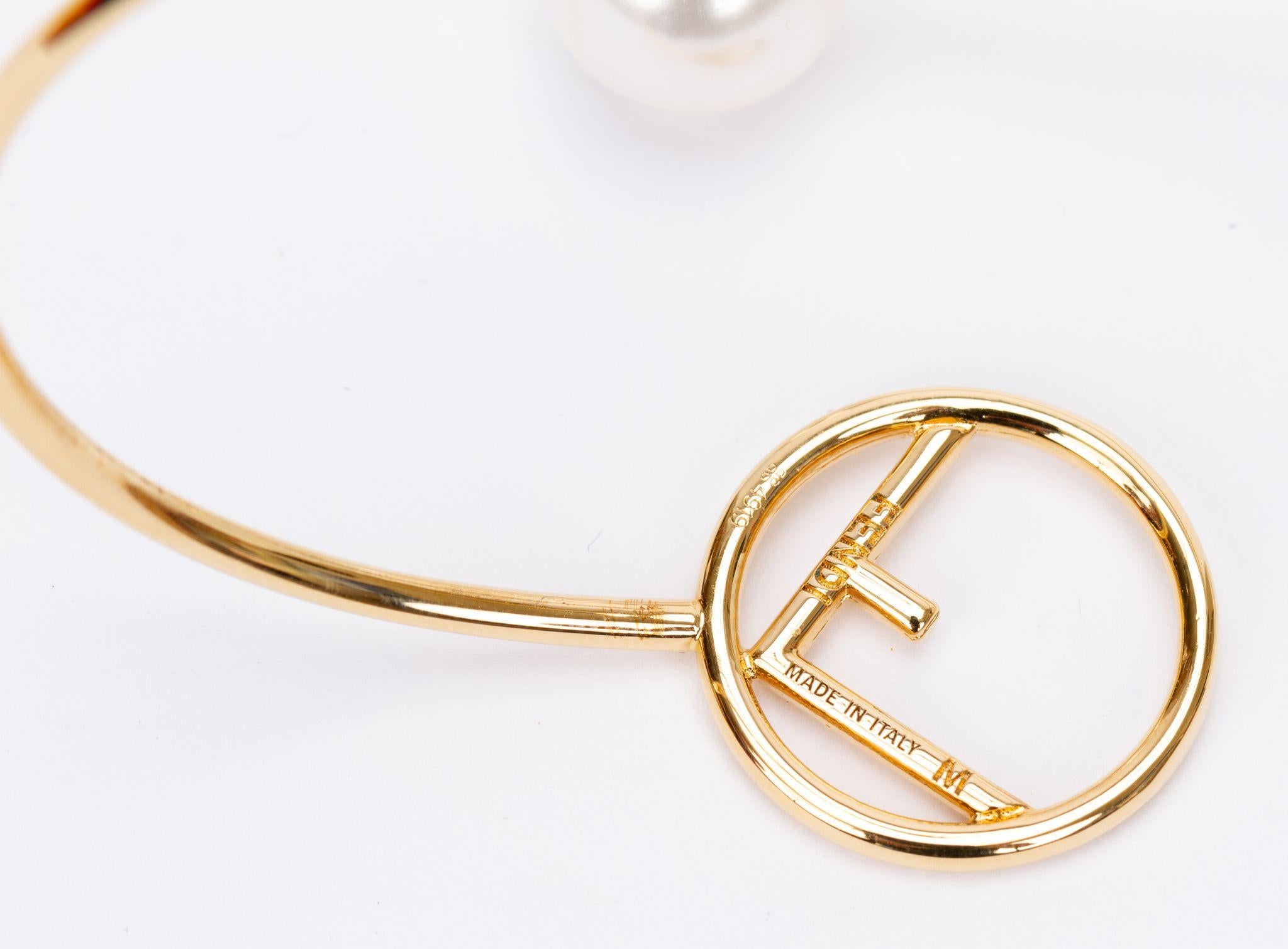 Fendi BNIB - Bracelet de perles en or Pour femmes en vente