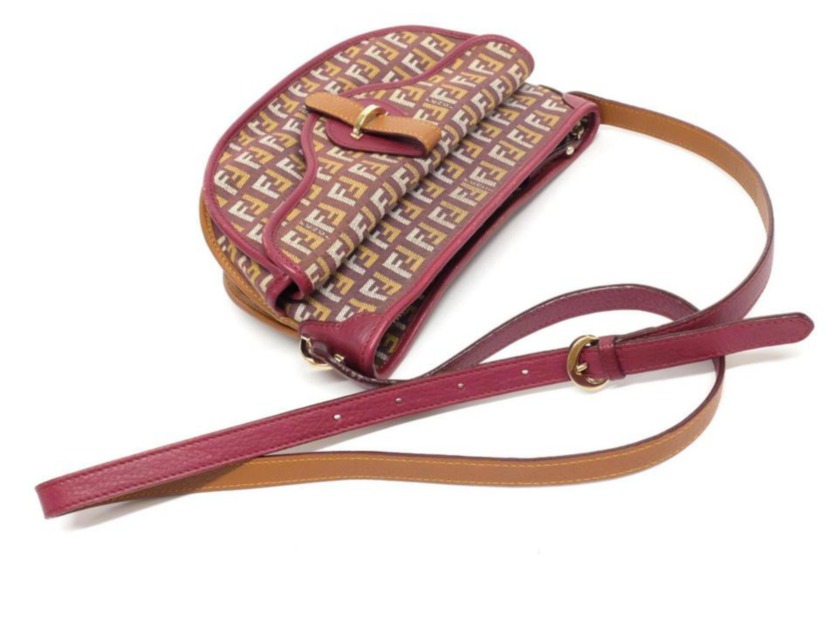 Fendi Bordeaux x Brown Monogram FF Zucca Crossbody Bag 241490 In Good Condition For Sale In Dix hills, NY