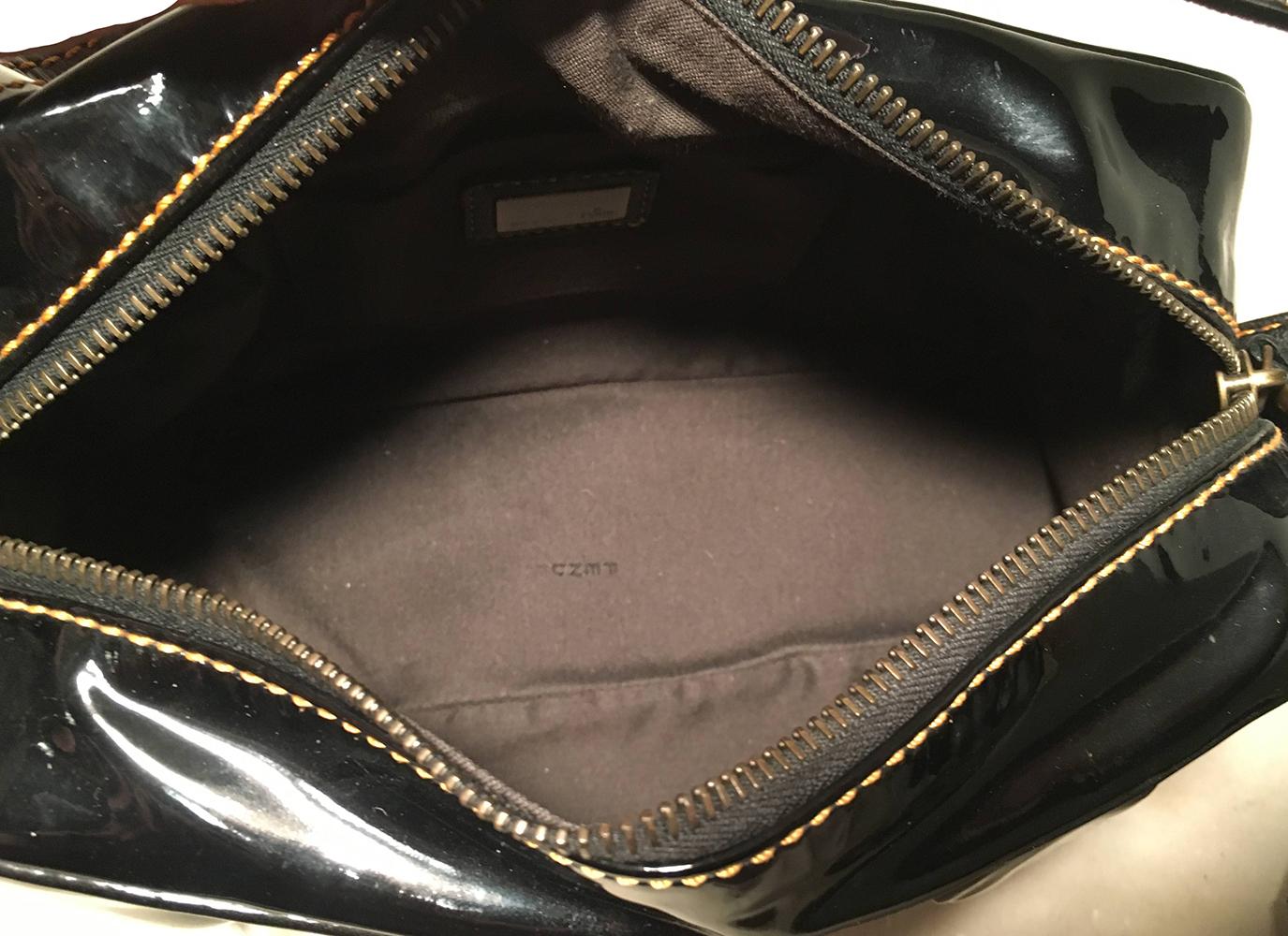 Fendi Borsa Mini B Black Patent Leather Handbag In Excellent Condition For Sale In Philadelphia, PA