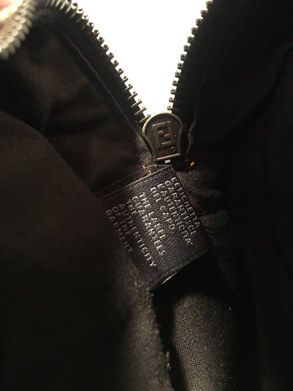 Fendi Borsa Mini B Black Patent Leather Handbag For Sale 2