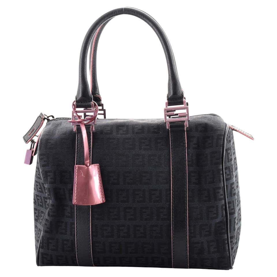 Fendi Peekaboo Iconic Essential Bag Leather Large at 1stDibs