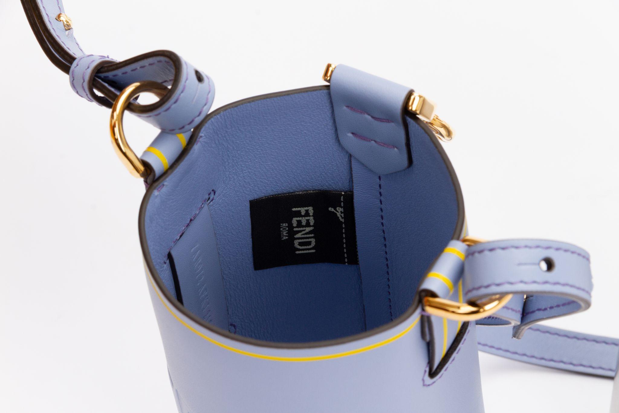 Fendi Bottle Holder Lightblue 24 Hours In New Condition For Sale In West Hollywood, CA