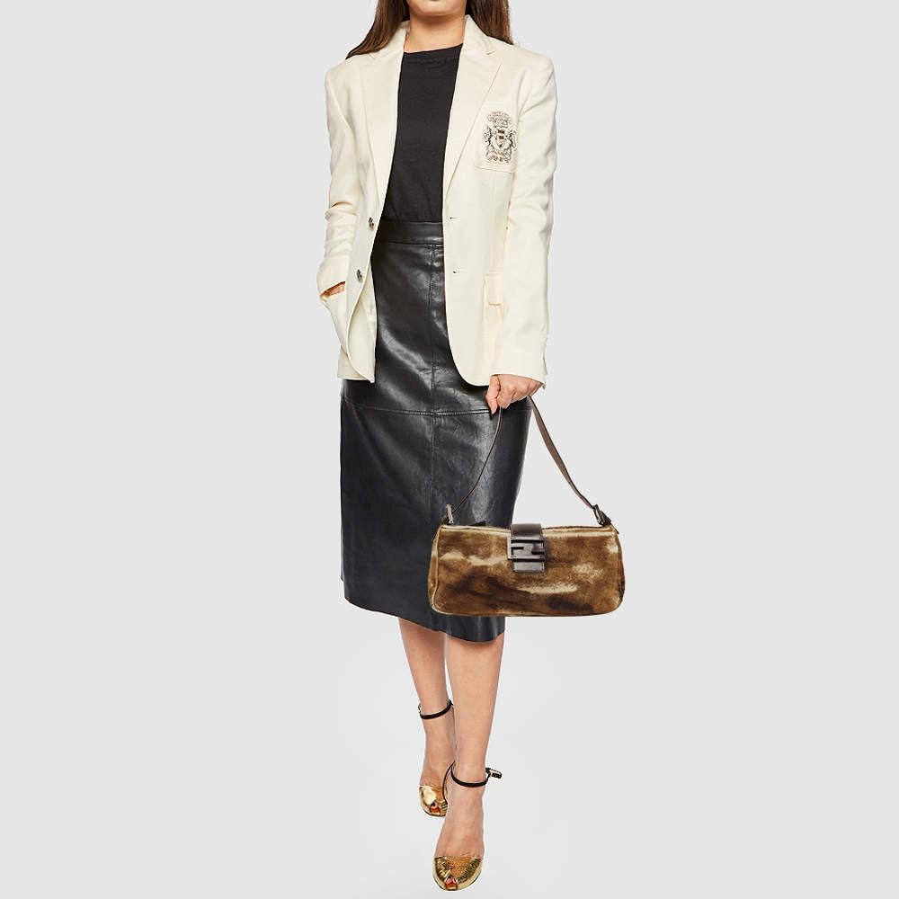 Fendi Brown/Beige Calfhair and Leather Baguette Bag In Fair Condition In Dubai, Al Qouz 2