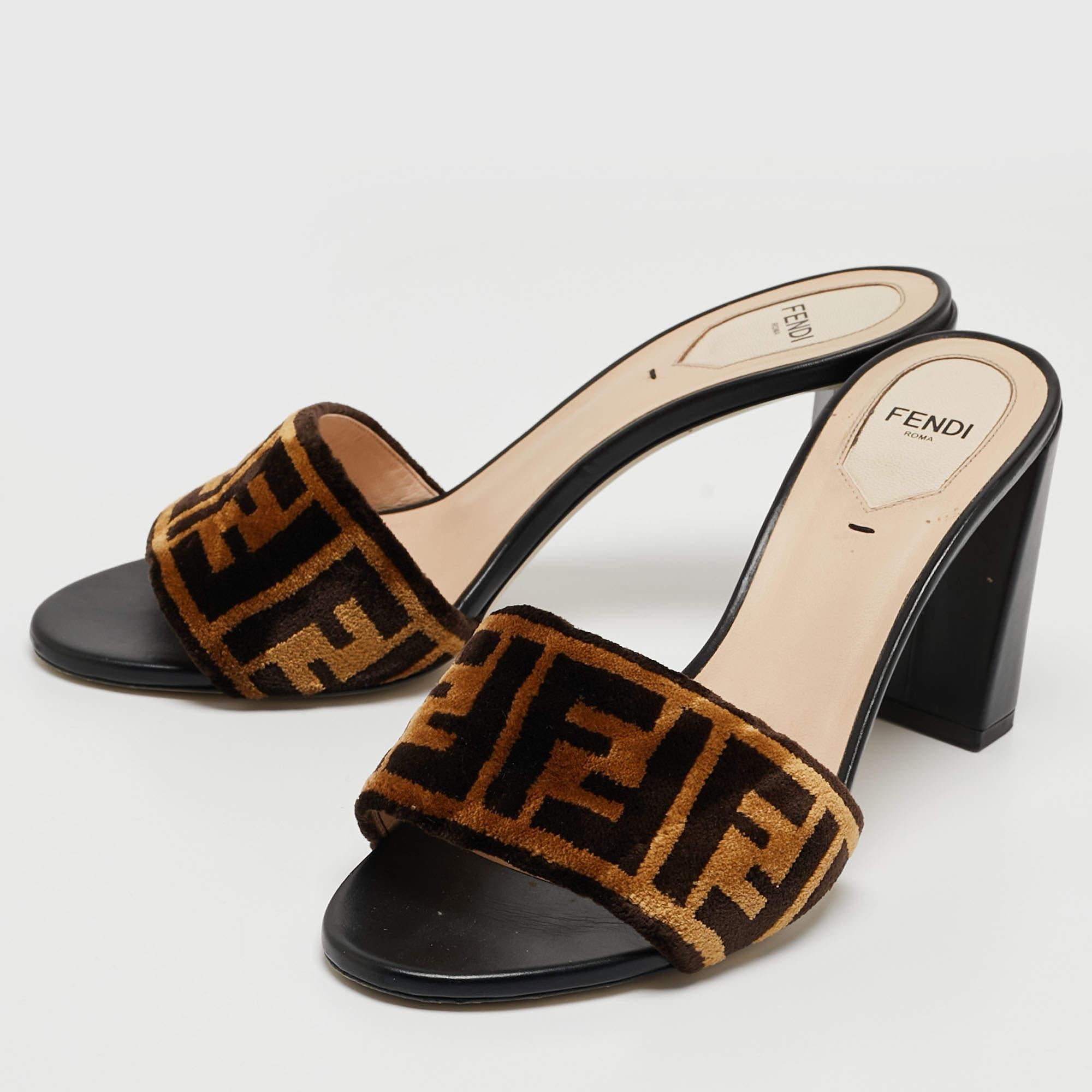 Fendi Brown/Beige Zucca Velvet Slide Sandals Size 39 2