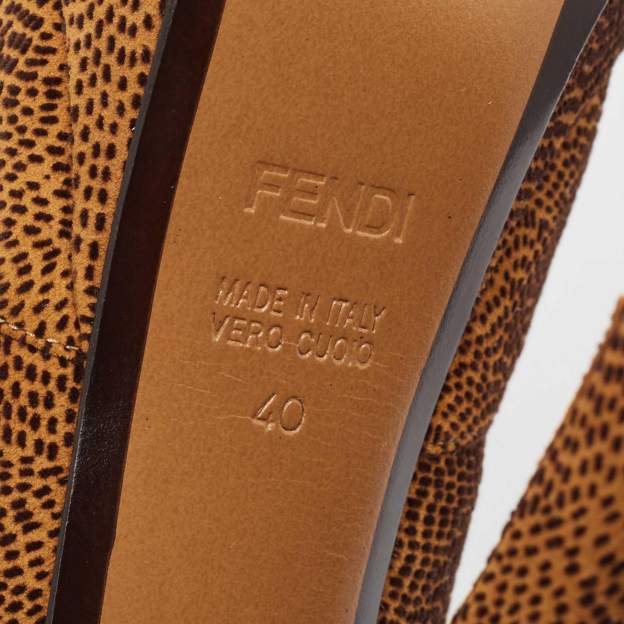 Fendi - Escarpins en daim texturé avec nœud - Brown/Black - Taille 40 en vente 3