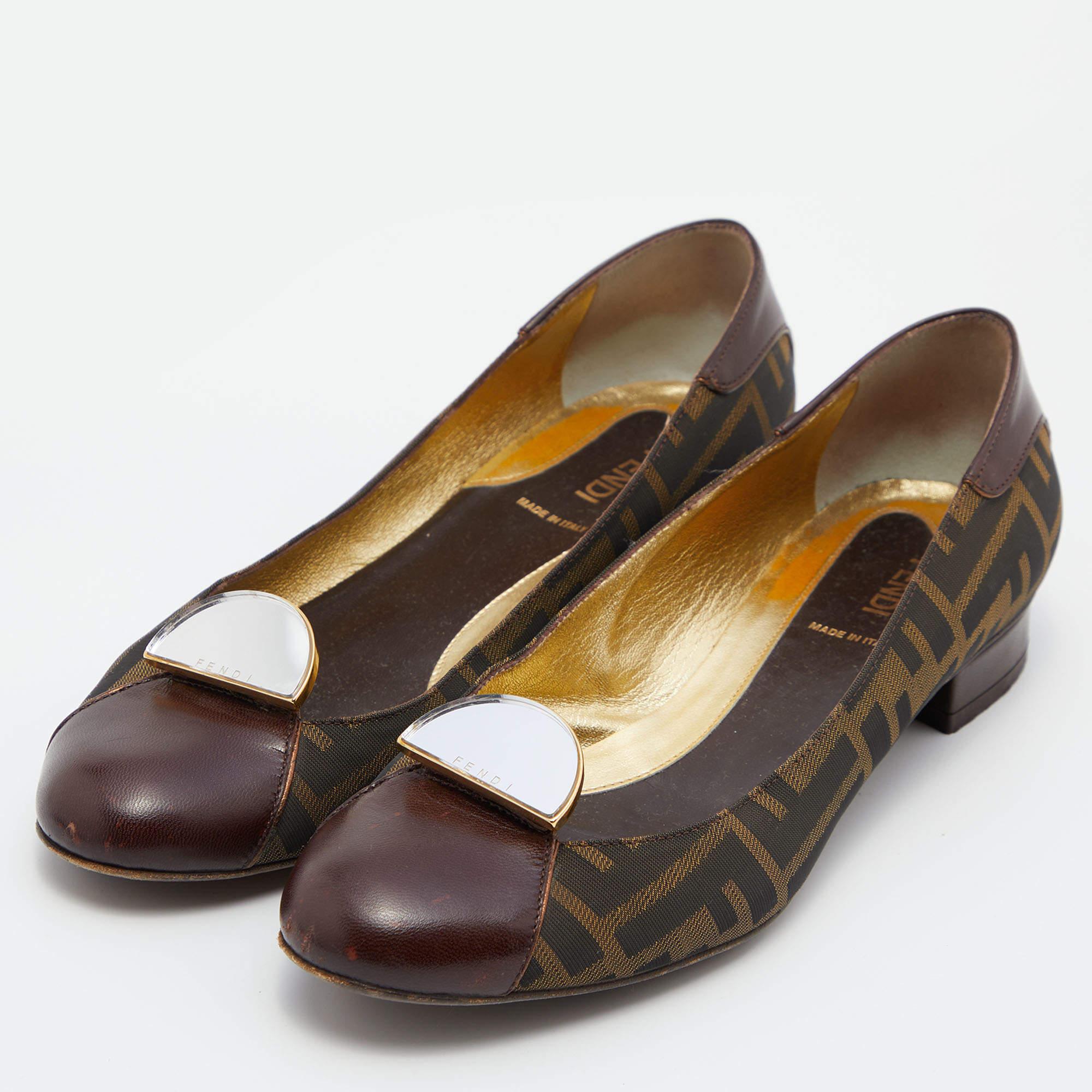 Women's Fendi Brown/Black Zucca Canvas and Leather Cap Toe Flats Size 38.5