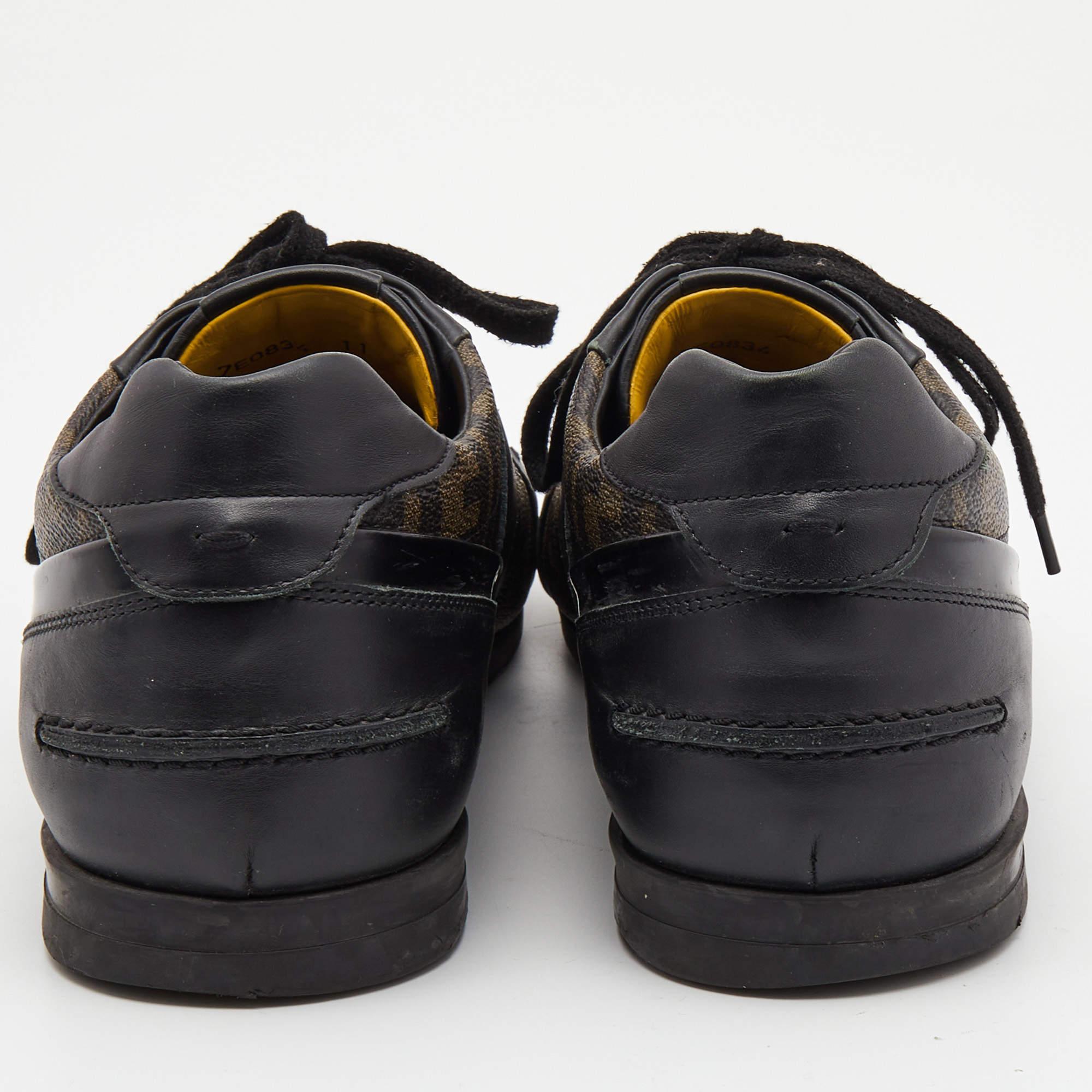 Fendi Brown/Black Zucca Canvas and Leather Low Top Sneakers Size 45 In Good Condition In Dubai, Al Qouz 2