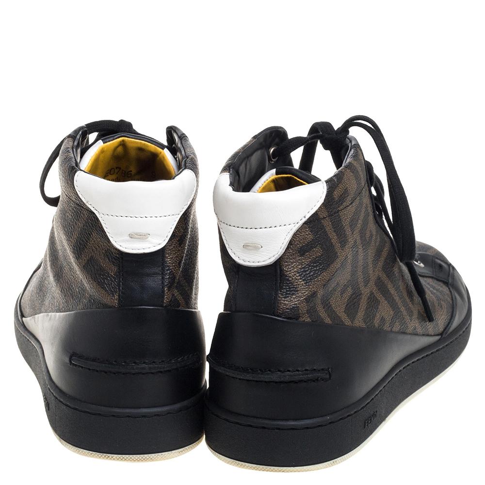 Fendi Brown/Black Zucca Coated Canvas And Leather Wimbledon Sneakers Size 43 In Good Condition In Dubai, Al Qouz 2