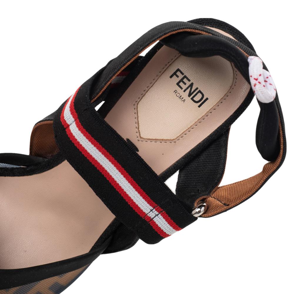 Fendi Brown/Black Zucca Mesh And Leather Colibri Slingback Sandals Size 39 In Good Condition In Dubai, Al Qouz 2