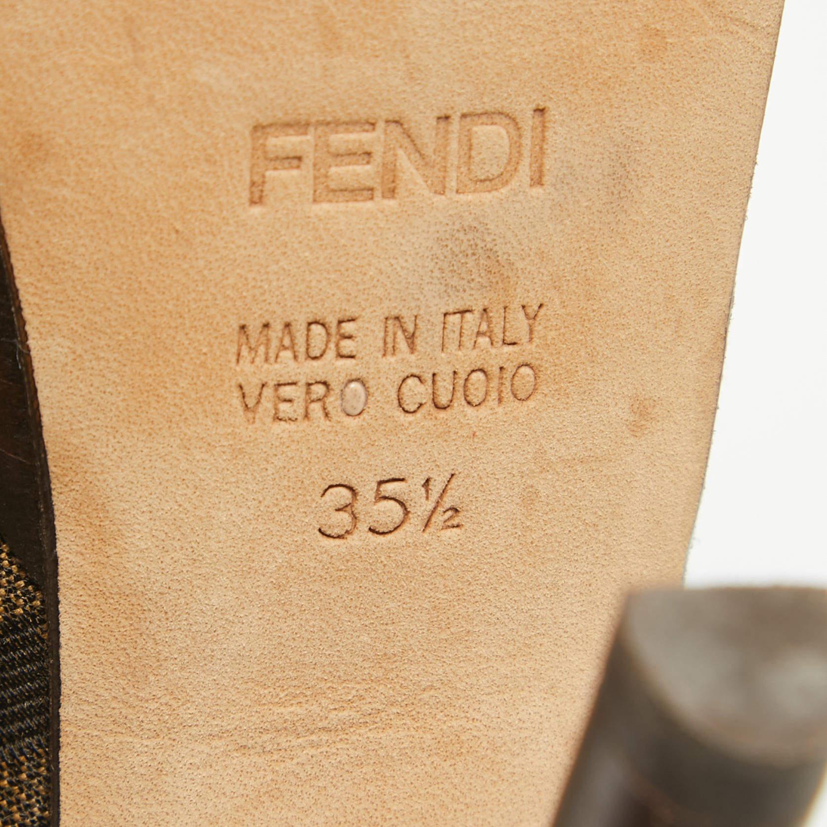 Fendi Chaussures à plateforme en toile Brown Taille 35.5 en vente 3