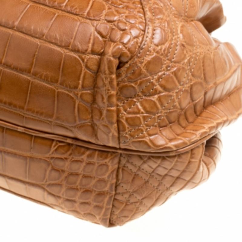 Fendi Hobo Spy Cocodrilo Marrón en venta 4