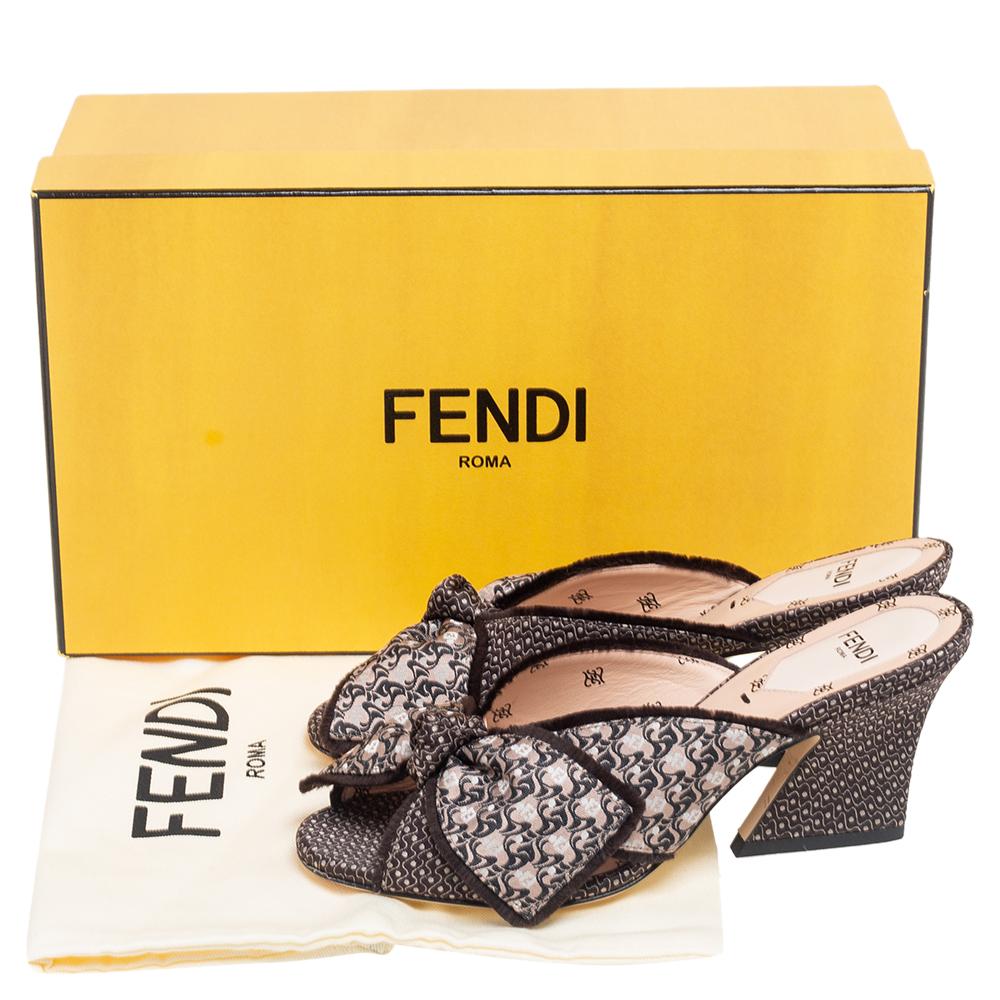 Fendi Brown Fabric Knotted Mule Sandals Size 35 2