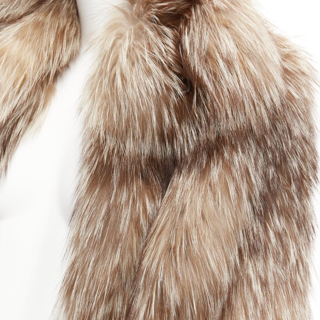 FENDI brown fur long sleeve crop jacket with detachable collar IT36 XXS
Reference: NKLL/A00140
Brand: Fendi
Material: Fur
Color: Brown
Pattern: Animal Print
Closure: Button
Lining: Brown Fur
Extra Details: Detachable collar.
Made in:
