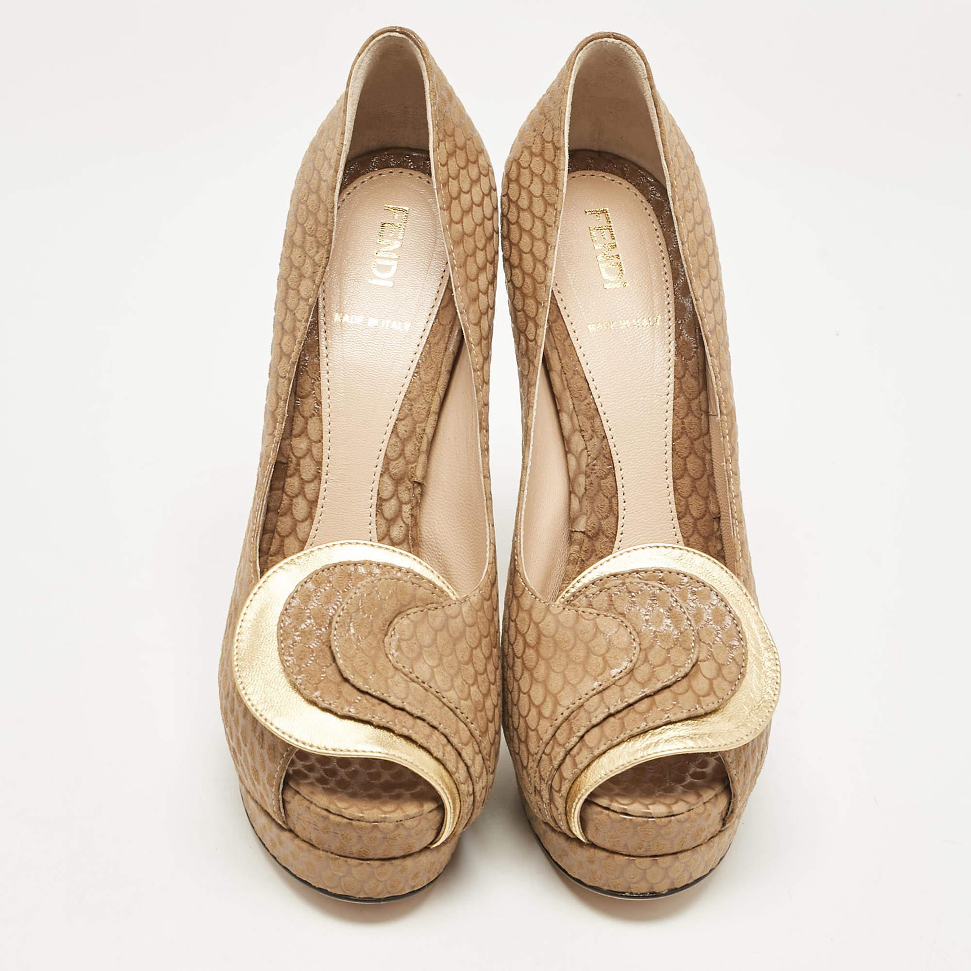 Fendi Brown/Gold Printed Suede and Leather Peep Toe Platform Pumps Size 37 In New Condition In Dubai, Al Qouz 2