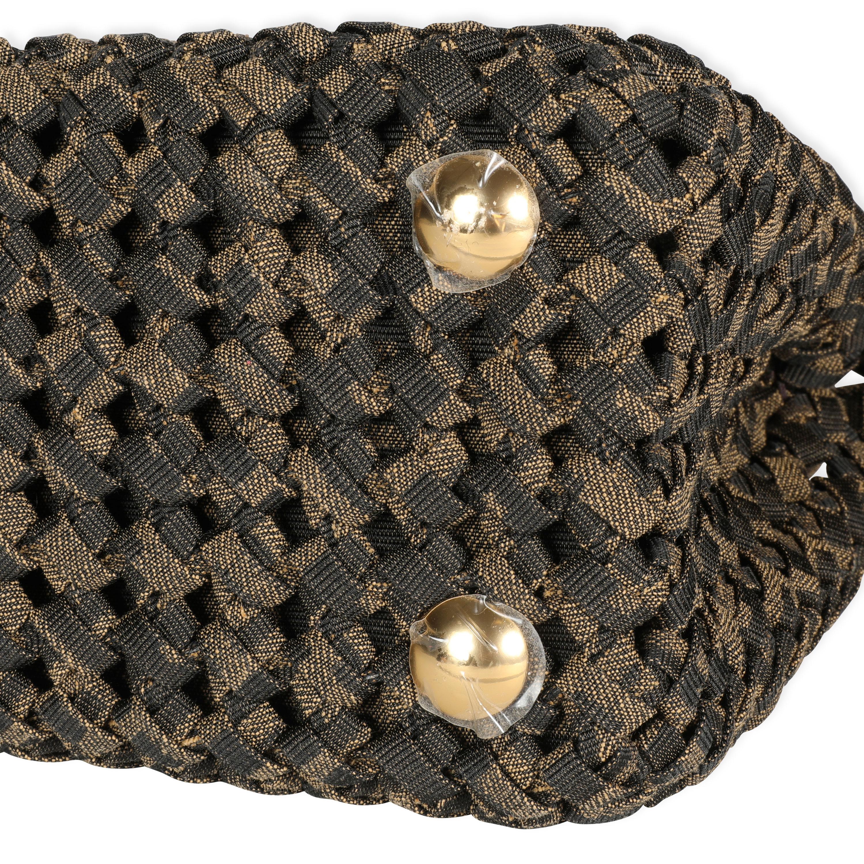 Mini bolso Peekaboo icónico de Fendi en jacquard marrón entrelazado 1