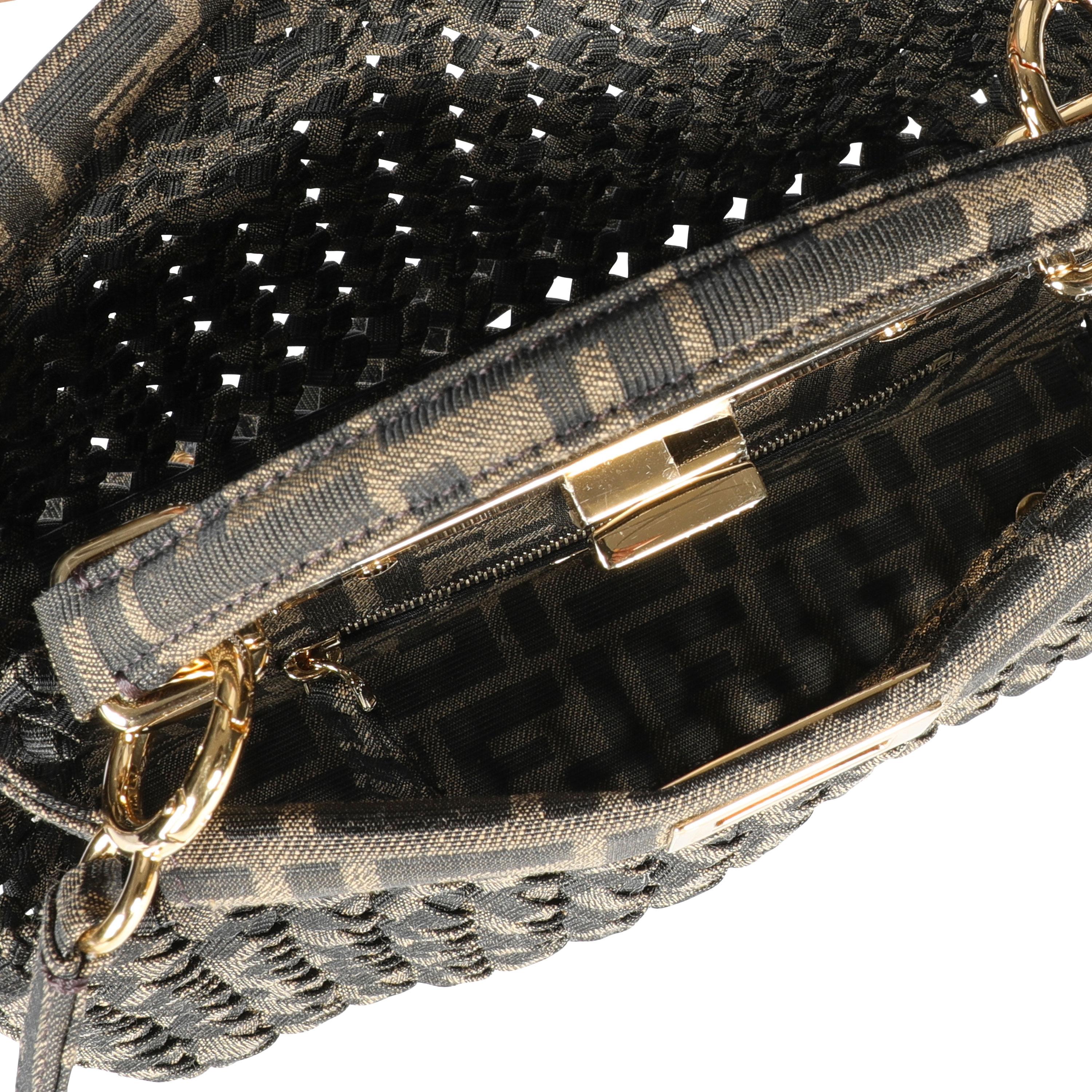 Mini bolso Peekaboo icónico de Fendi en jacquard marrón entrelazado 3