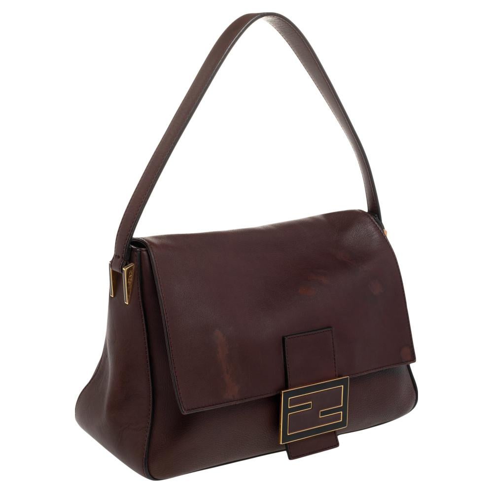 Fendi Brown Leather Mama Baguette Shoulder Bag In Fair Condition In Dubai, Al Qouz 2