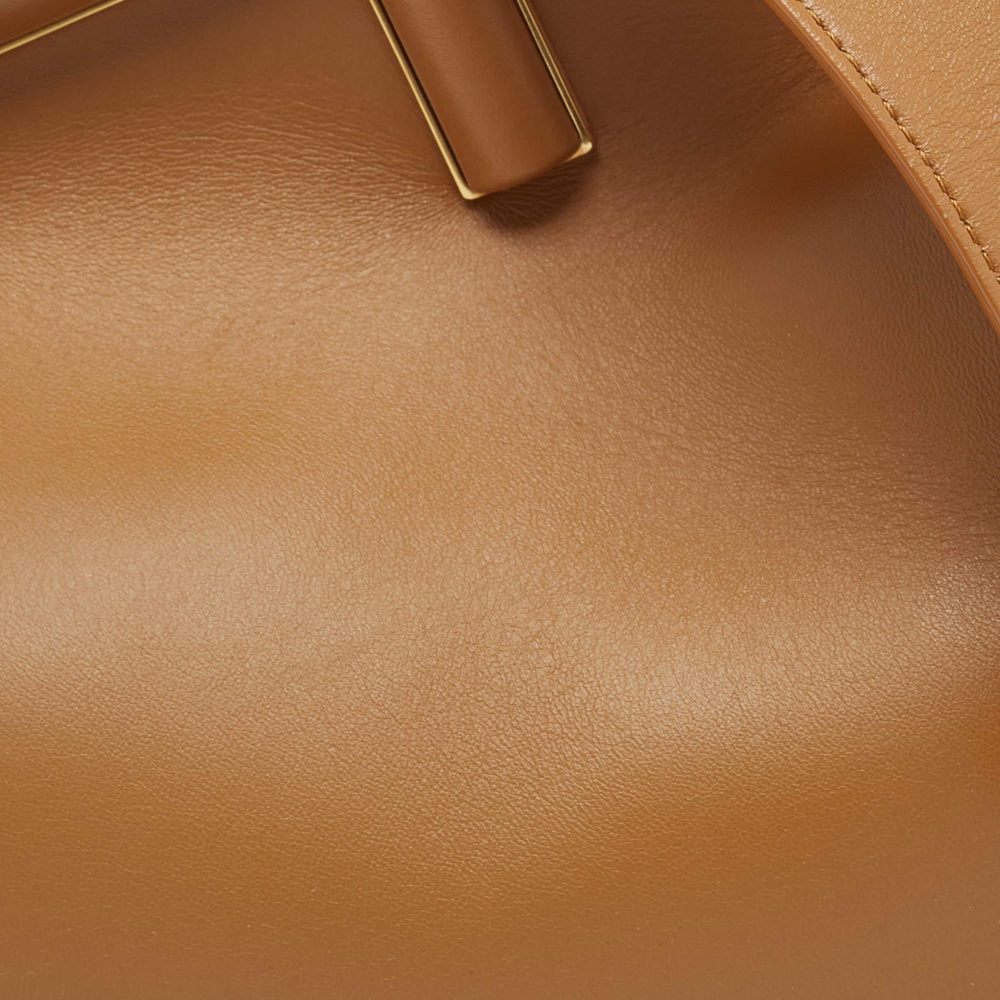 Women's Fendi Brown Leather Medium Fendi First Shoulder Bag