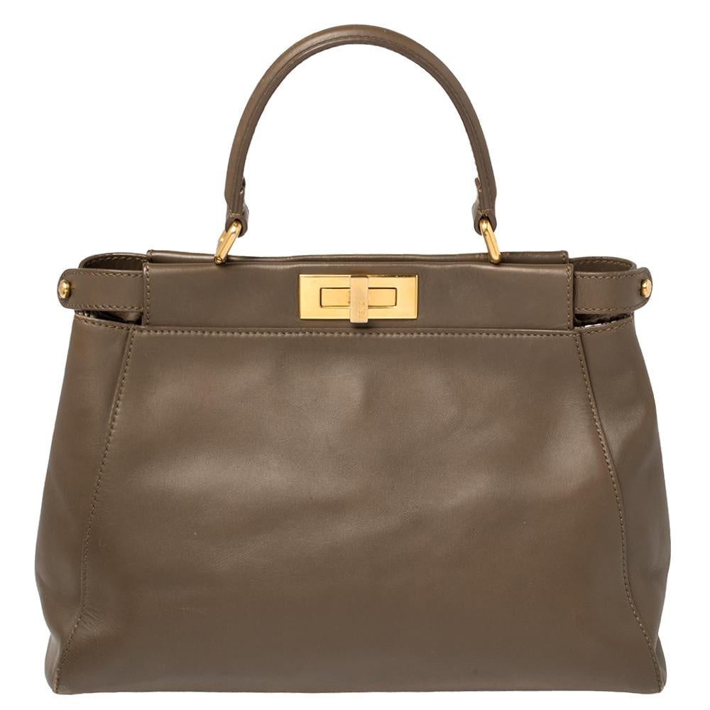 Fendi Brown Leather Medium Peekaboo Top Handle Bag In Good Condition In Dubai, Al Qouz 2
