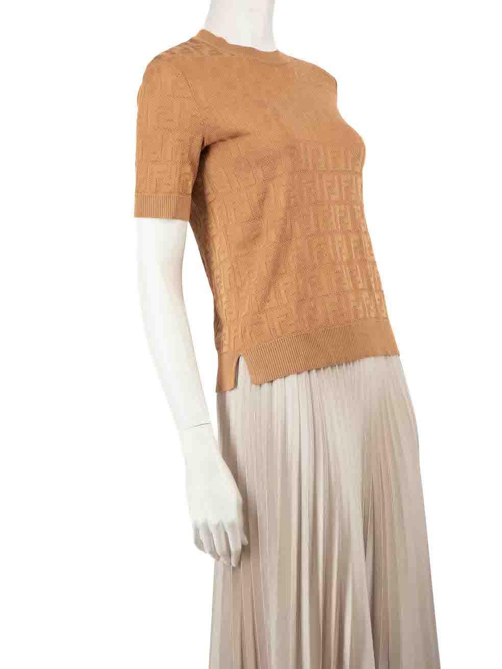 CONDITION is Very good. Hardly any visible wear to top is evident on this used Fendi designer resale item.
 
 
 
 Details
 
 
 Brown
 
 Cotton
 
 Short sleeves top
 
 Round neckline
 
 FF zucca print pattern
 
 Ribbed knitted
 
 
 
 
 
 Made in