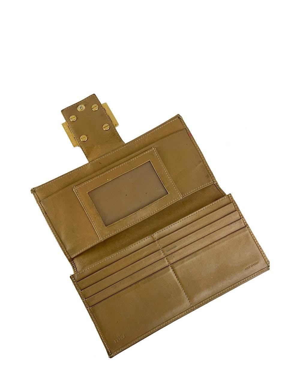Portafoglio Fendi Monogram FF marrone con pattina In condizioni discrete in vendita a Amman, JO