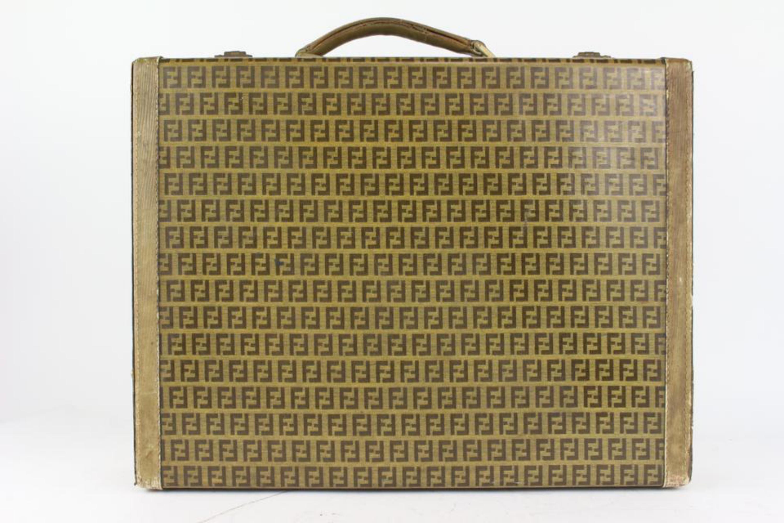 Fendi Brown Monogram FF Zucca Attache Hard Trunk Briefcase 1FE1020 In Fair Condition For Sale In Dix hills, NY