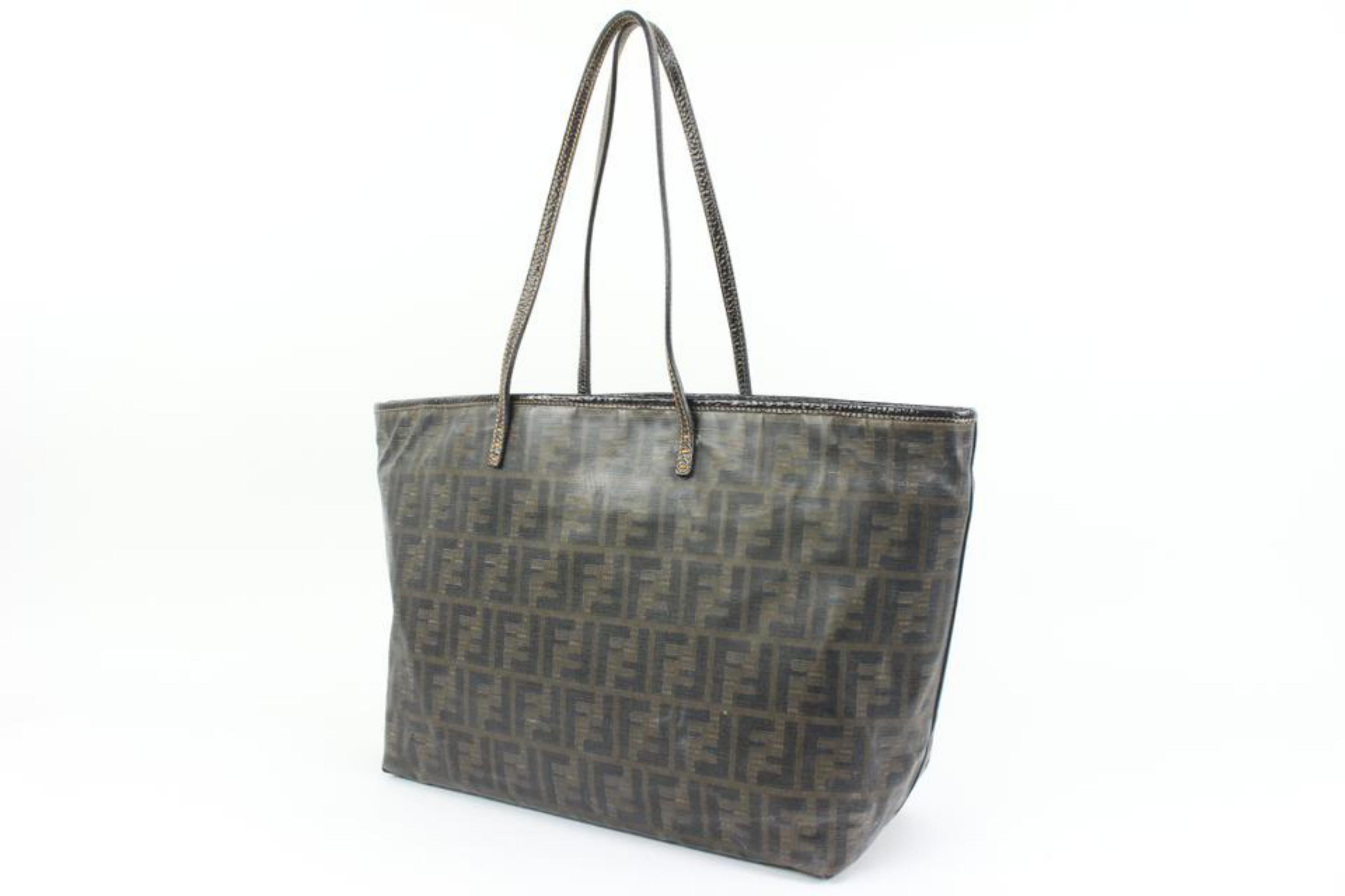 Fendi Brown Monogram FF Zucca Roll Tote Shopper Upcycle Ready 60f325s
Date Code/Serial Number: 2370-8BH126-WTE-079
Made In: Italy
Measurements: Length:  18.5