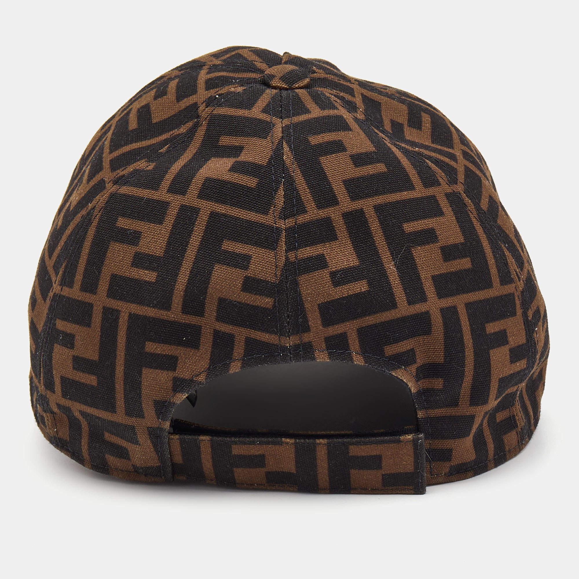 Caps are an ideal style statement with casual outfits. This Fendi piece is made from quality materials and features signature elements. This piece will be a smart addition to your cap collection.

