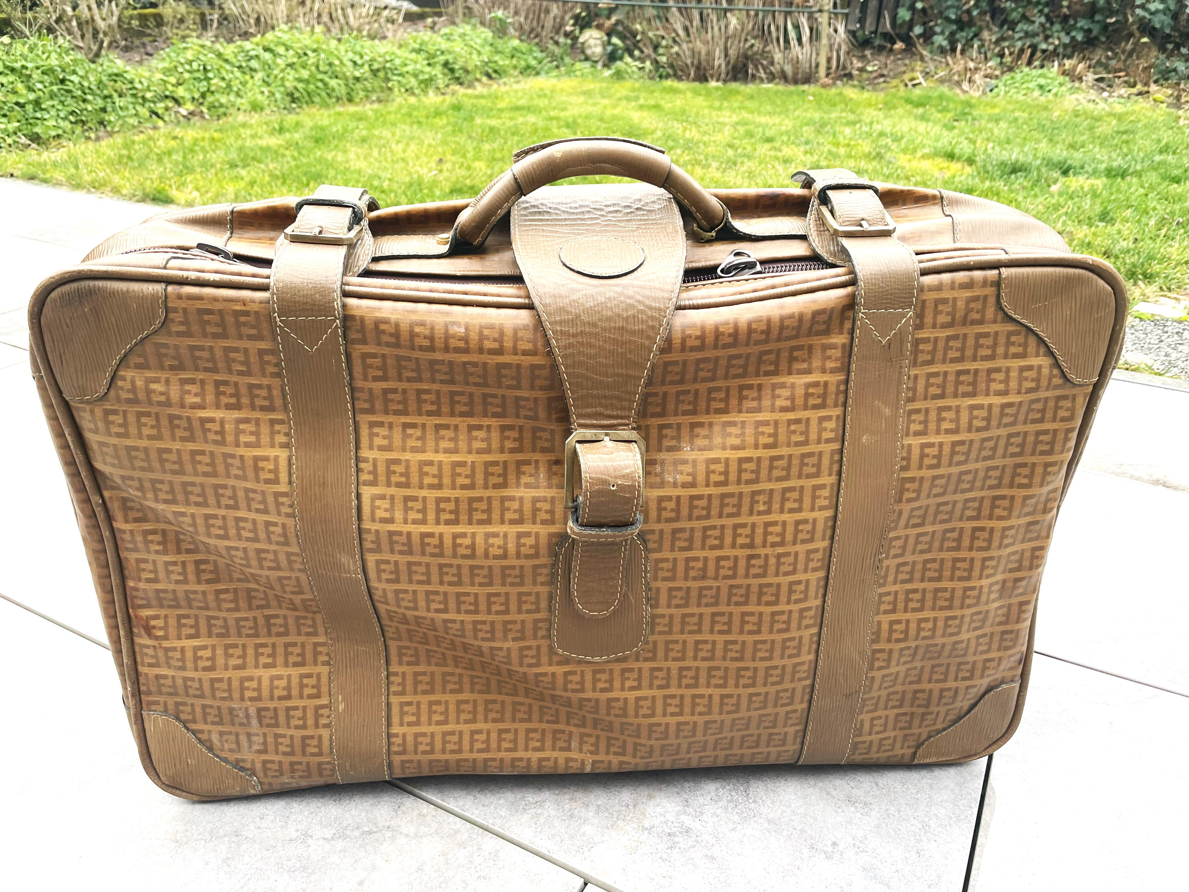 Fendi Brown Monogramm FF Zucca Canvas/Leather suitcase, Italy 1980/1990s In Good Condition For Sale In Stuttgart, DE