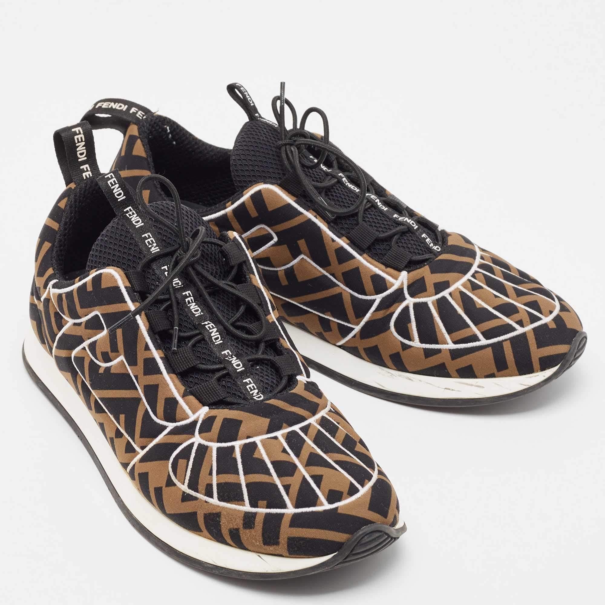 Fendi Brown Nylon F Freedom Low Top Sneakers Size 38 In Good Condition For Sale In Dubai, Al Qouz 2