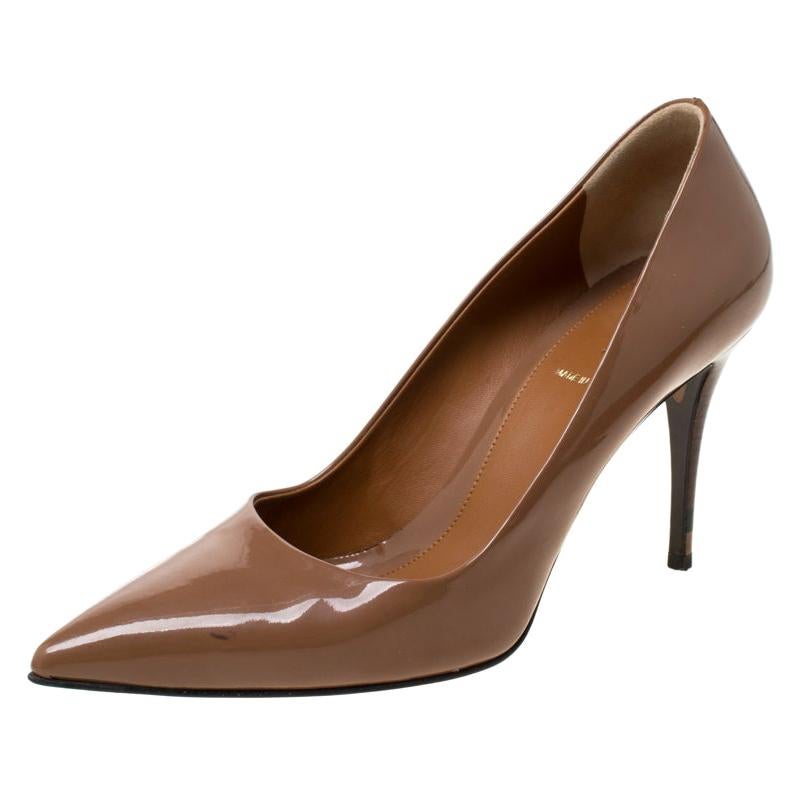 Fendi Brown Patent Leather Pointed Toe Pumps Size 38 For Sale at