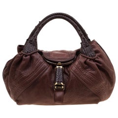 Fendi Braune Spy-Tasche aus gekörntem Leder
