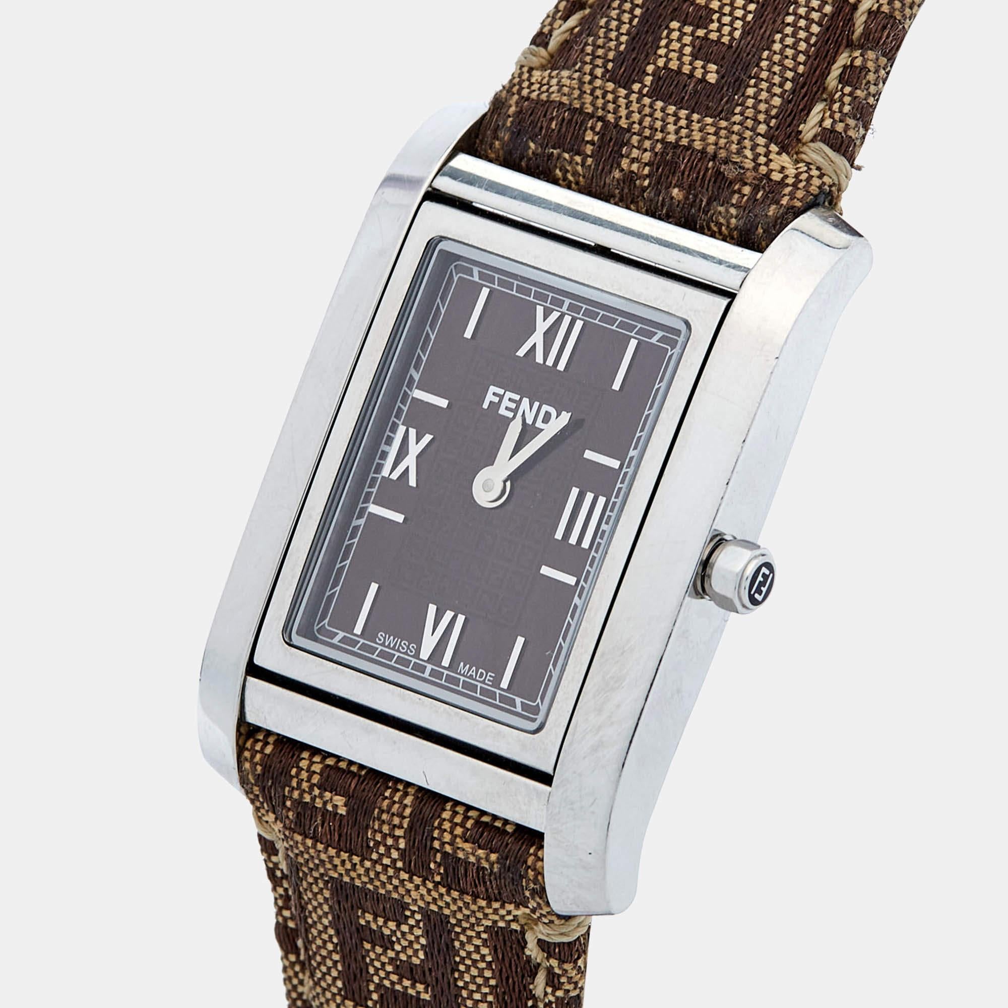 Fendi Brown Stainless Steel Canvas 7600M Women's Wristwatch 27 mm In Good Condition In Dubai, Al Qouz 2