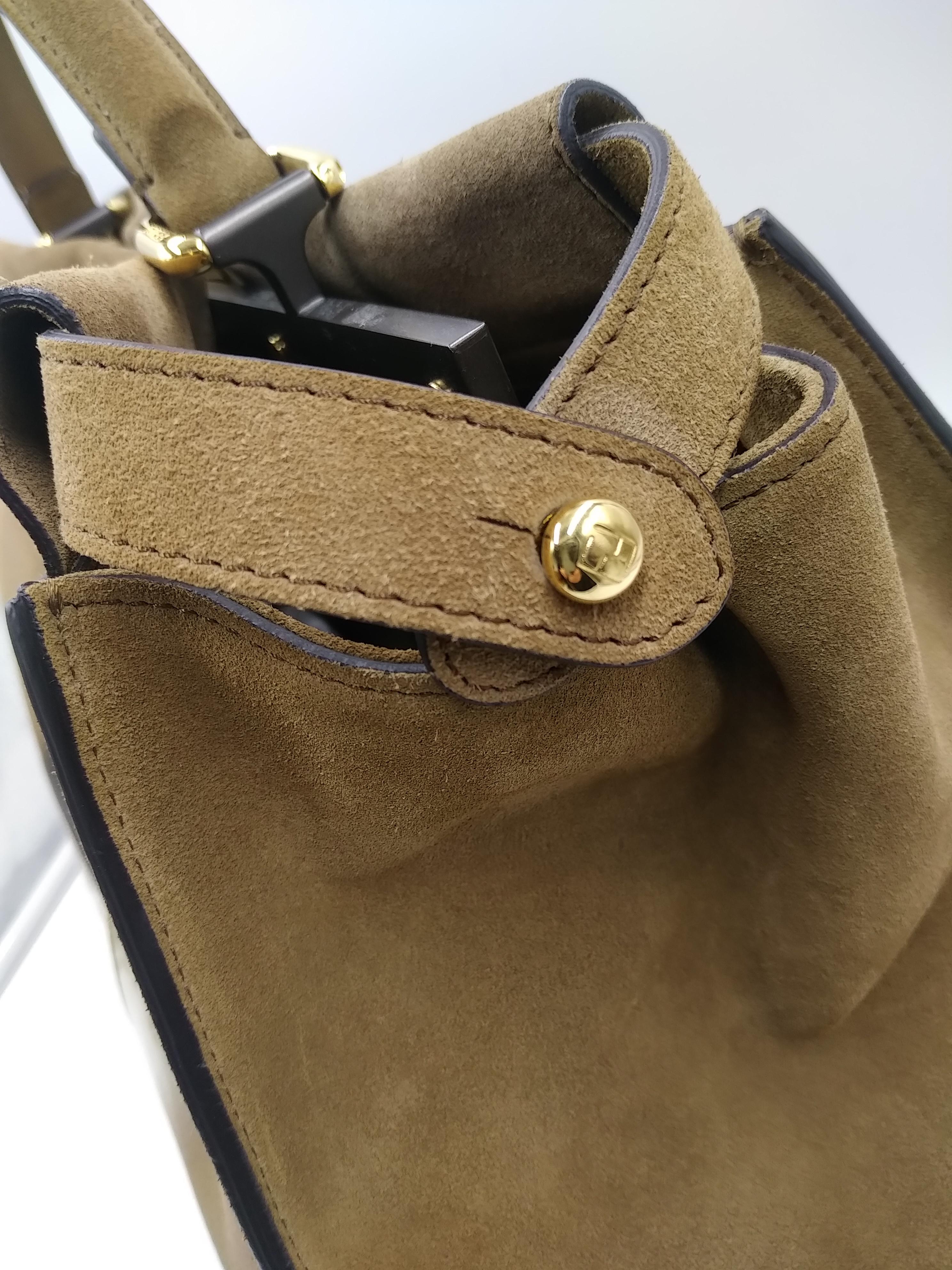 Fendi Brown Suede and Patent Leather Gradient Color rhombus Large Peekaboo Bag In Good Condition For Sale In Lugano, Ticino