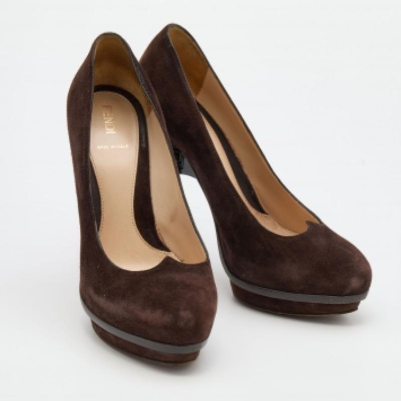 Fendi Chaussures en daim Brown Taille 38.5 Pour femmes en vente